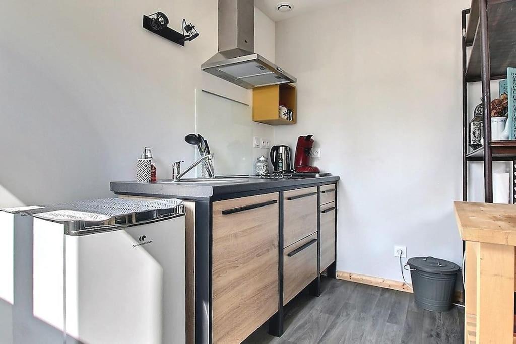 Appartement T2 Independant Au Coeur De La Ville Bourges Bagian luar foto